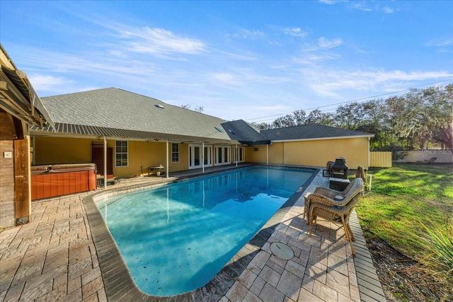 2420 SE 15TH STREET, Ocala, FL 34471