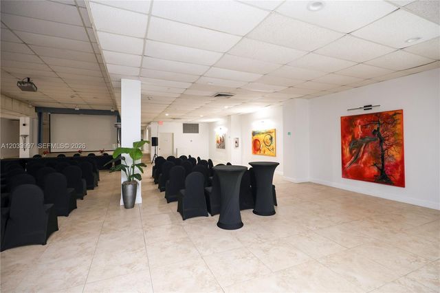 7135 Collins Ave 735, Miami Beach, FL 33141