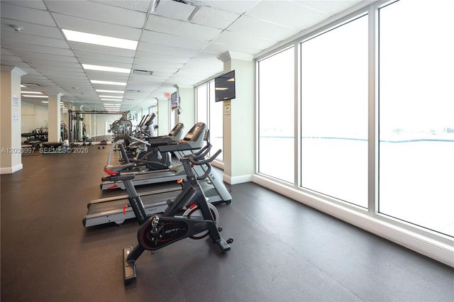 7135 Collins Ave 735, Miami Beach, FL 33141