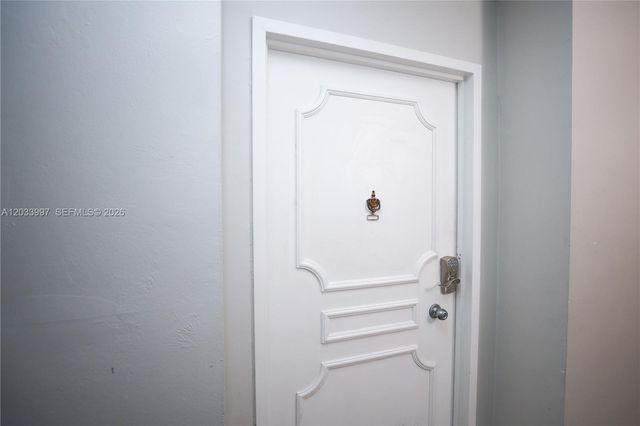 7135 Collins Ave 735, Miami Beach, FL 33141