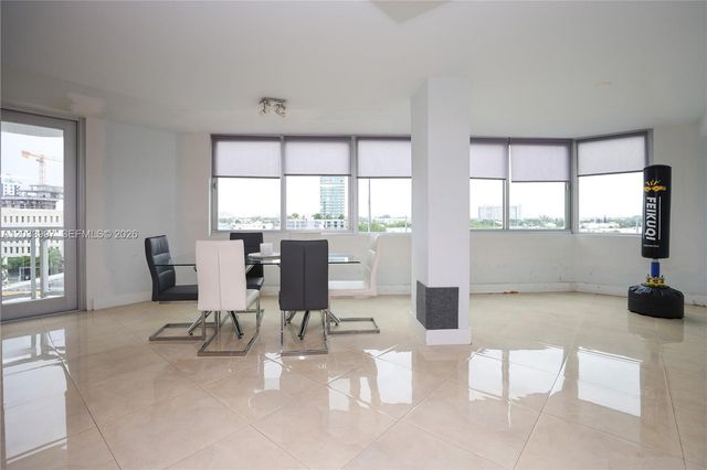 7135 Collins Ave 735, Miami Beach, FL 33141