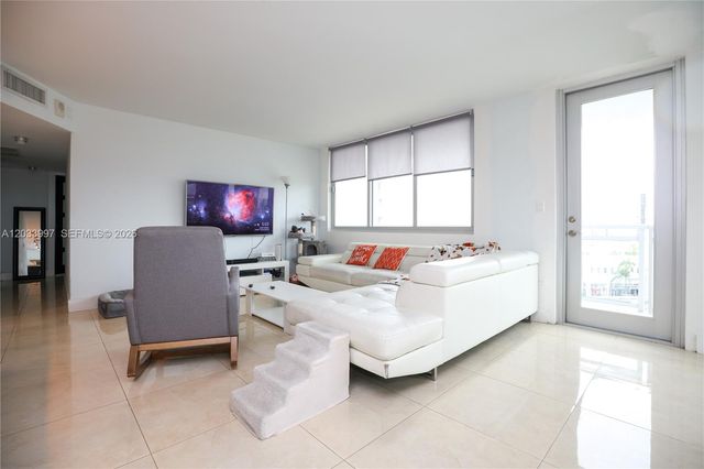 7135 Collins Ave 735, Miami Beach, FL 33141