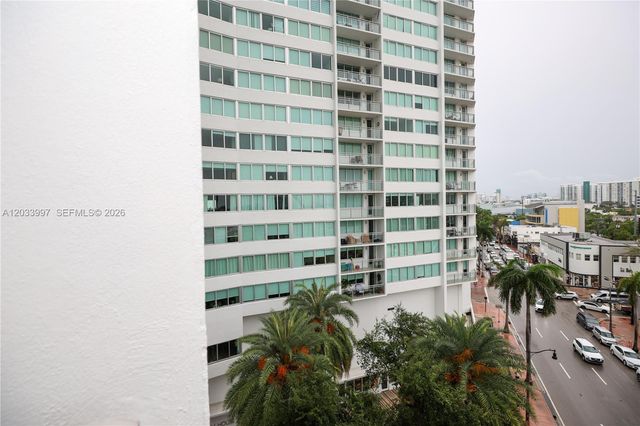 7135 Collins Ave 735, Miami Beach, FL 33141