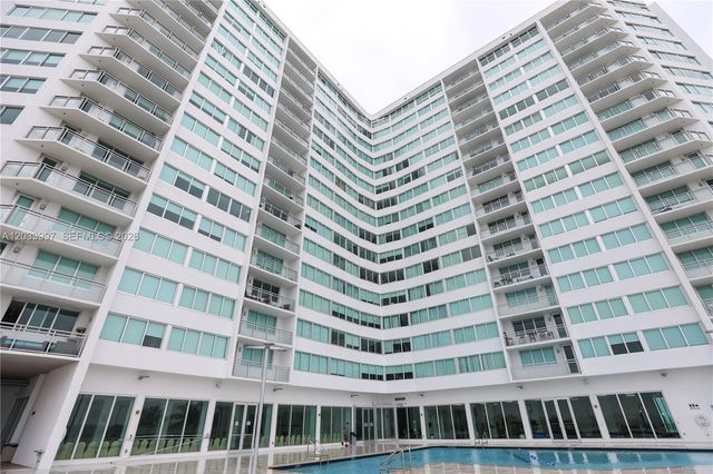 7135 Collins Ave 735, Miami Beach, FL 33141