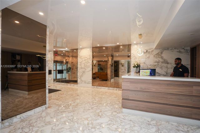 7135 Collins Ave 735, Miami Beach, FL 33141