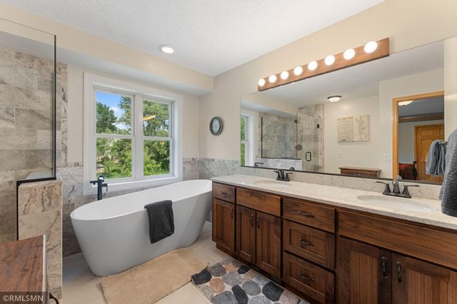 120 Indian Hills Lane, Circle Pines, MN 55014