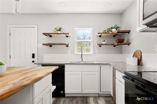 1848 W Bridge Street, New Braunfels, TX 78130