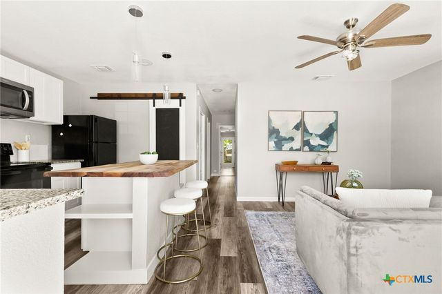 1848 W Bridge Street, New Braunfels, TX 78130