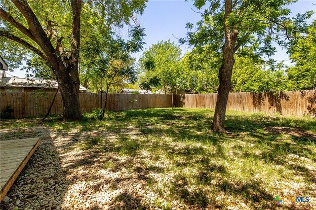 1848 W Bridge Street, New Braunfels, TX 78130