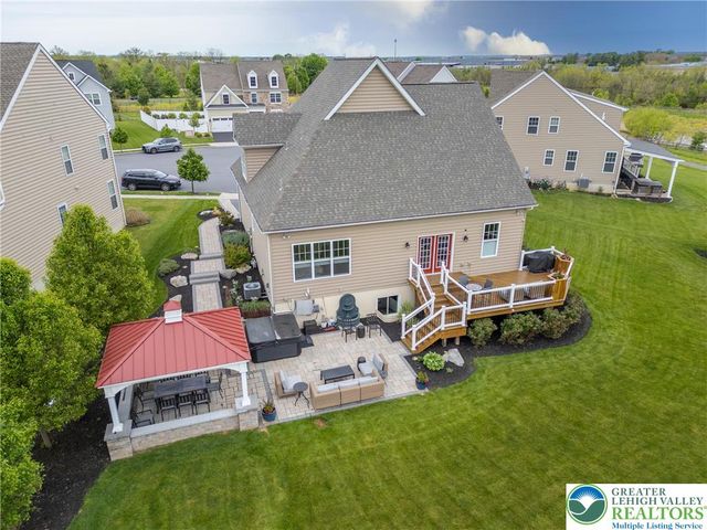 3525 Swabia Court, Lower Macungie Twp, PA 18062