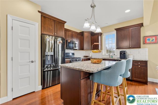 3525 Swabia Court, Lower Macungie Twp, PA 18062