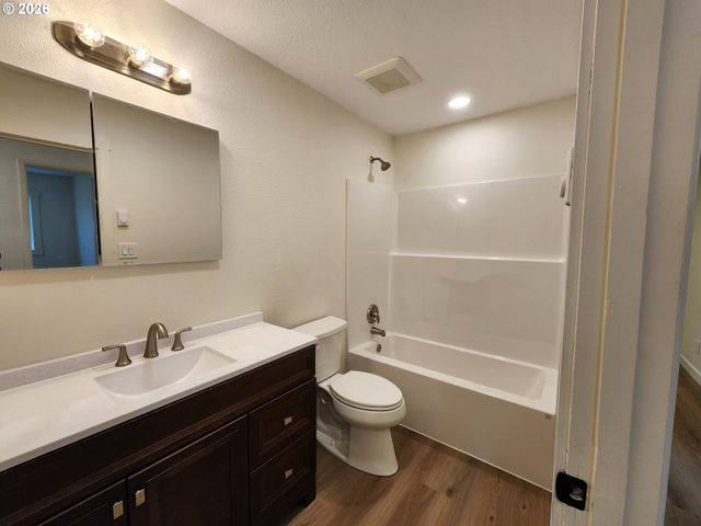 103 KRAFT Rd, Longview, WA 98632