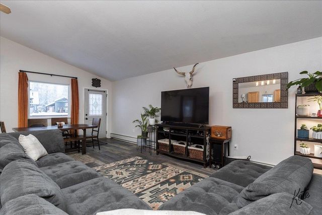 1971 ROSEWOOD DRIVE, North Pole, AK 99705