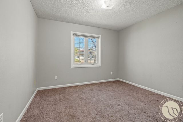 2220 St Andrews Drive, Billings, MT 59105