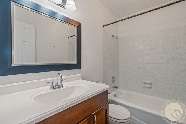 2220 St Andrews Drive, Billings, MT 59105