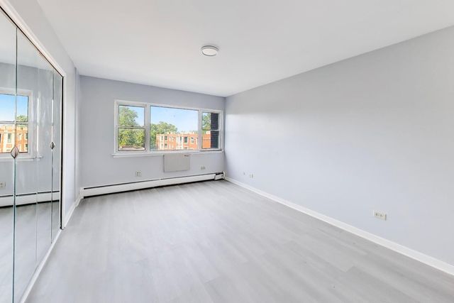 7854 S South Shore Drive 502, Chicago, IL 60649