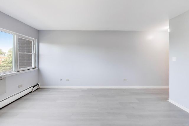 7854 S South Shore Drive 502, Chicago, IL 60649