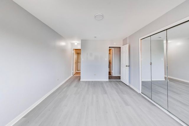 7854 S South Shore Drive 502, Chicago, IL 60649