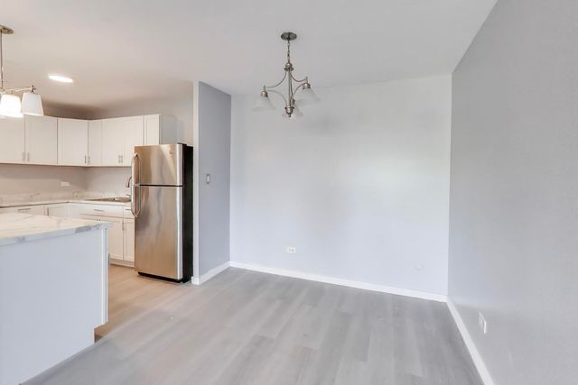 7854 S South Shore Drive 502, Chicago, IL 60649