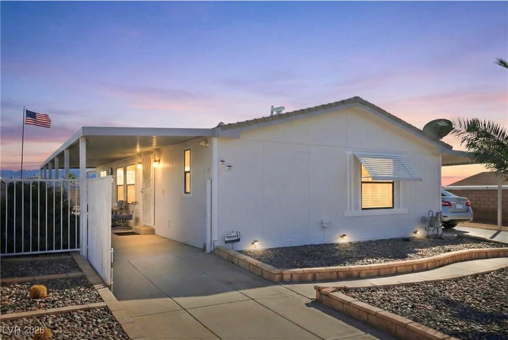 3250 Mirador Street, Laughlin, NV 89029