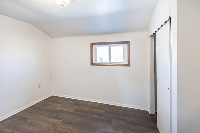 1437 W 40TH Street, Erie, PA 16509