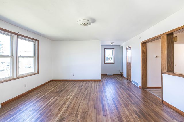 1437 W 40TH Street, Erie, PA 16509