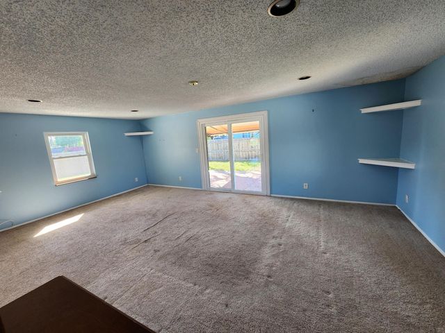 3789 Beresford Road E, West Palm Beach, FL 33417