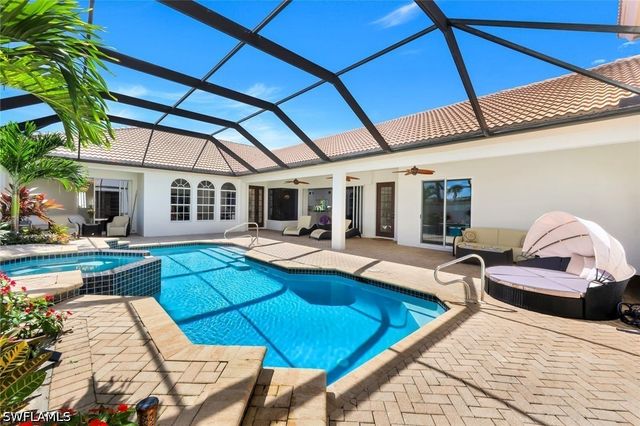 22660 Fairlawn CT, Estero, FL 34135