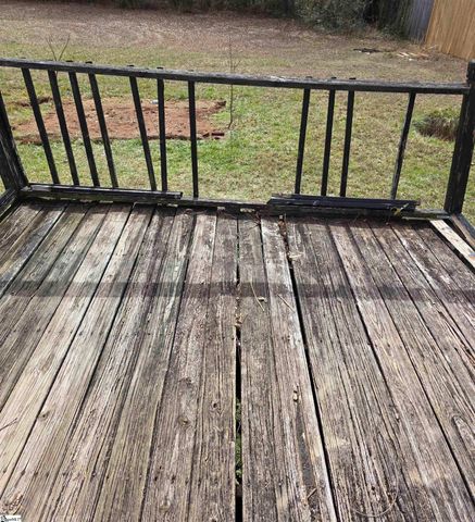 12 Scott Drive, Greenville, SC 29611