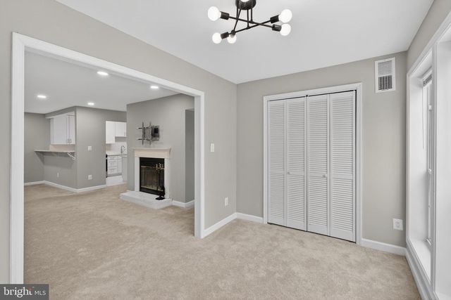 10114 OAKTON TERRACE RD, Oakton, VA 22124