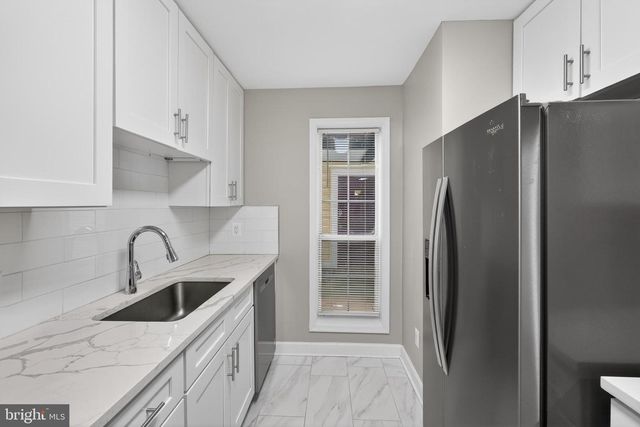 10114 OAKTON TERRACE RD, Oakton, VA 22124