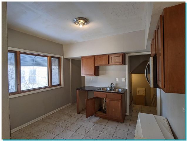 1931 S 59th STREET, West Allis, WI 53219