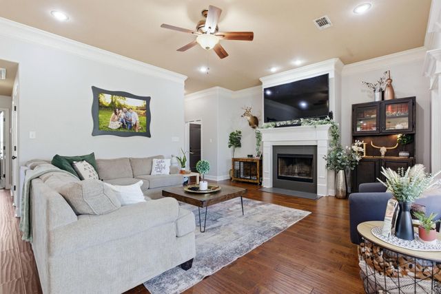 6088 Castle Rock Drive, Benton, AR 72019