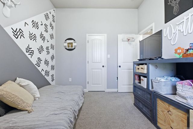 6088 Castle Rock Drive, Benton, AR 72019