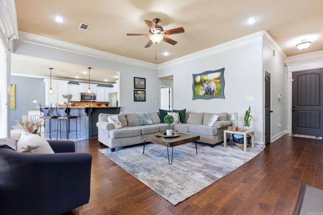 6088 Castle Rock Drive, Benton, AR 72019