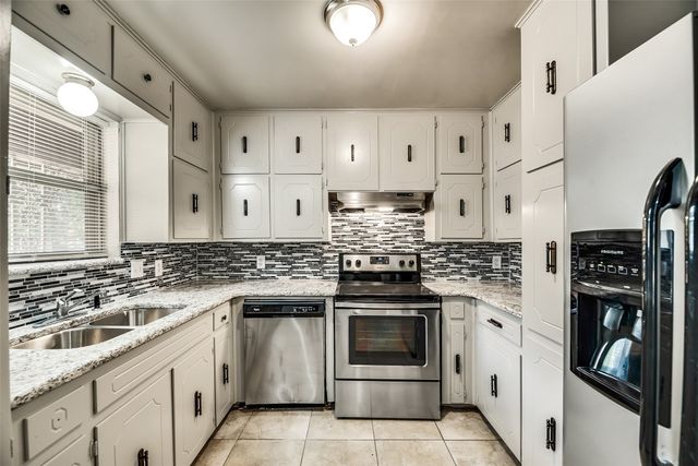 8113 Starnes Road, North Richland Hills, TX 76182