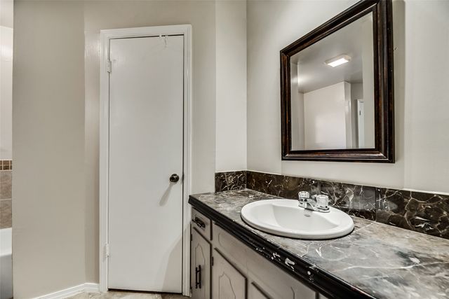 8113 Starnes Road, North Richland Hills, TX 76182