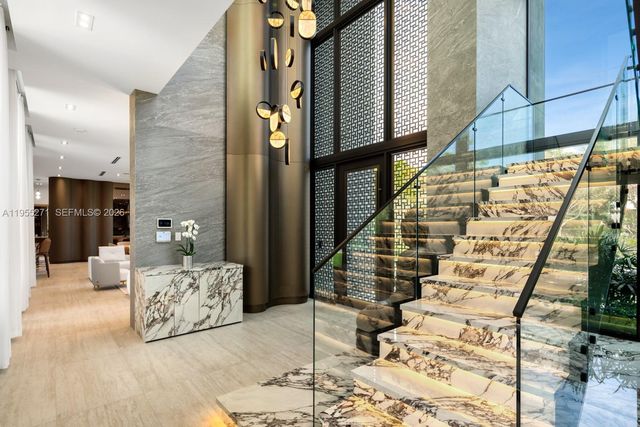 5900 SW 129th Ter, Pinecrest, FL 33156