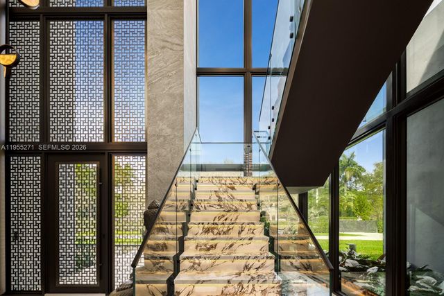 5900 SW 129th Ter, Pinecrest, FL 33156