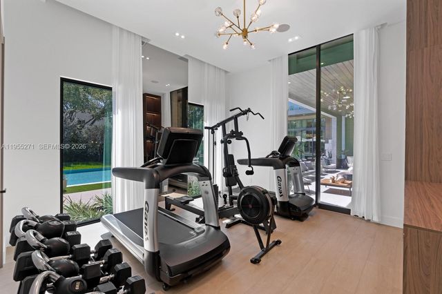 5900 SW 129th Ter, Pinecrest, FL 33156