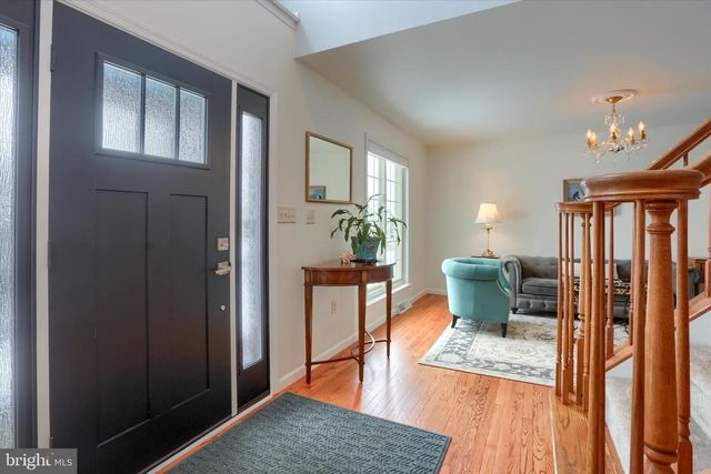 1147 CASPIAN DR, York, PA 17404