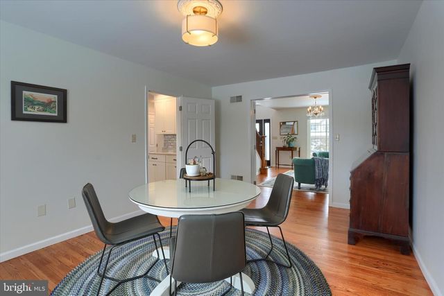 1147 CASPIAN DR, York, PA 17404