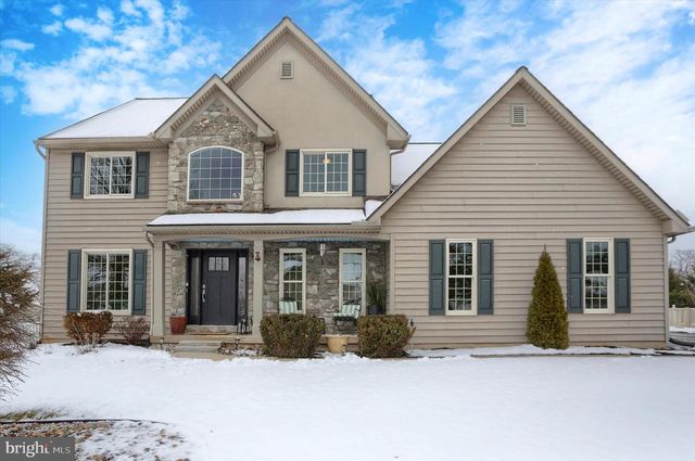 1147 CASPIAN DR, York, PA 17404