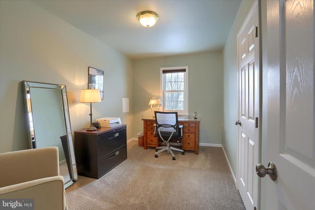 1147 CASPIAN DR, York, PA 17404