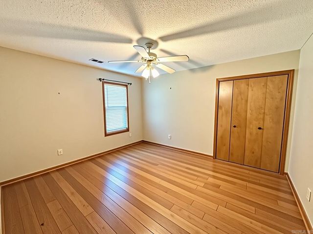 3610 Oak Vista Drive, Jonesboro, AR 72405