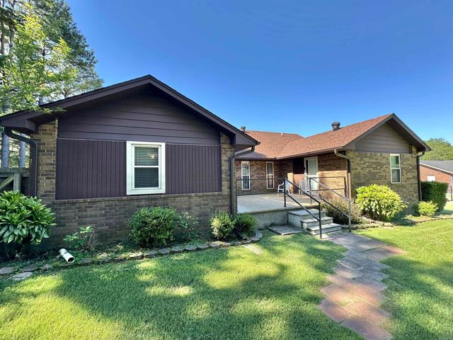 3610 Oak Vista Drive, Jonesboro, AR 72405