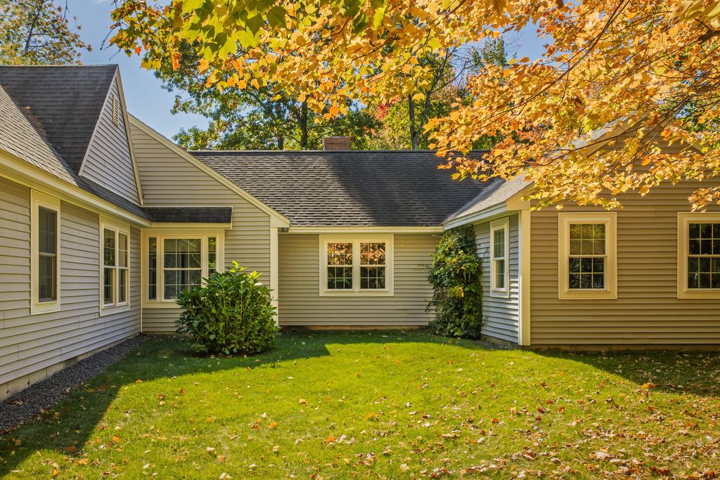 12 Lilac Lane, Scarborough, ME 04074 — photo 2