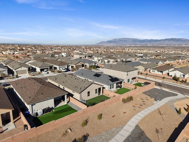 10708 Sabino Loop SW, Albuquerque, NM 87121