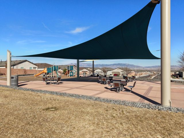 10708 Sabino Loop SW, Albuquerque, NM 87121