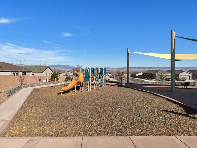 10708 Sabino Loop SW, Albuquerque, NM 87121